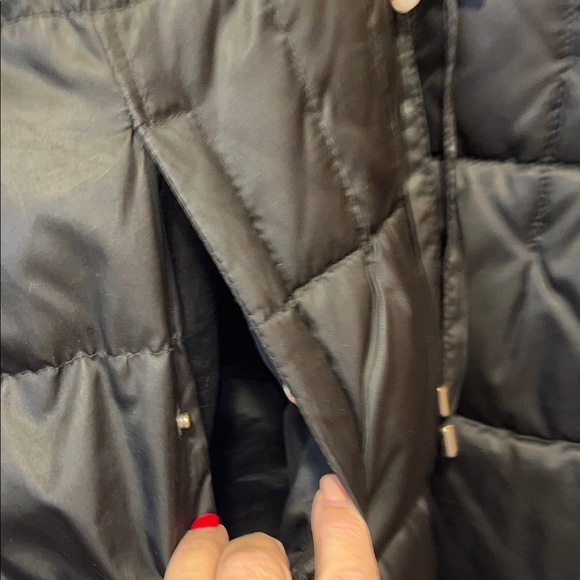 Betsey Johnson Black Puffer Coat - Picture 5 of 12